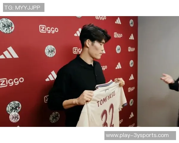 富安健洋今夏与阿森纳解约将与阿贾克斯签约半年开启新篇章